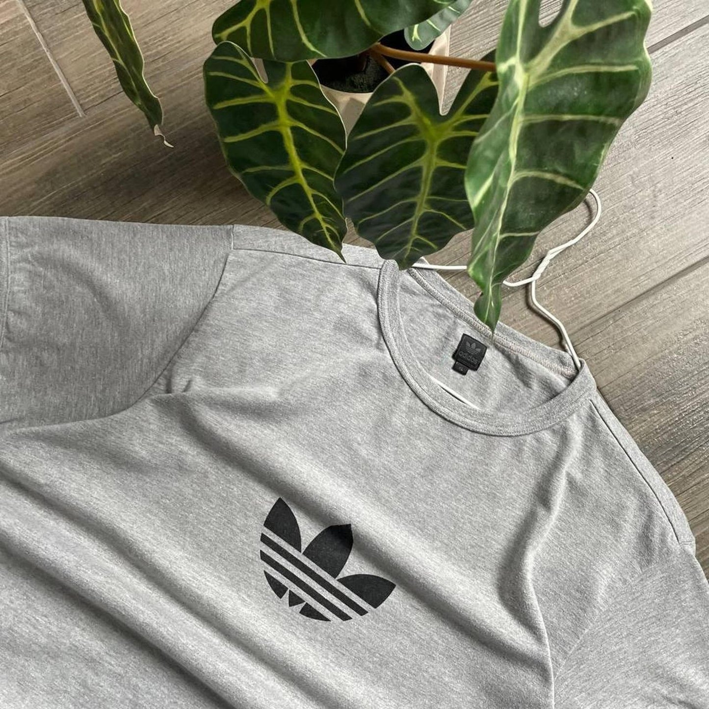 Adidas grey vintage y2k baggy sport tee