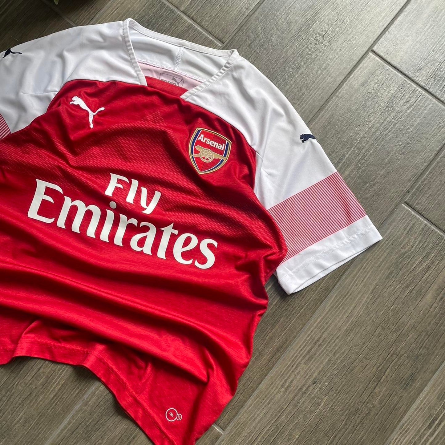 Puma Arsenal jersey Lacazette y2k tee