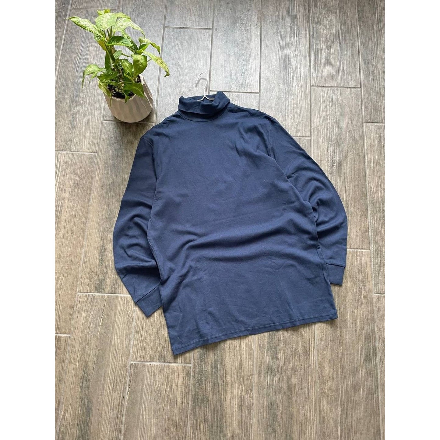 Sunspel turtleneck sweatshirt size XL