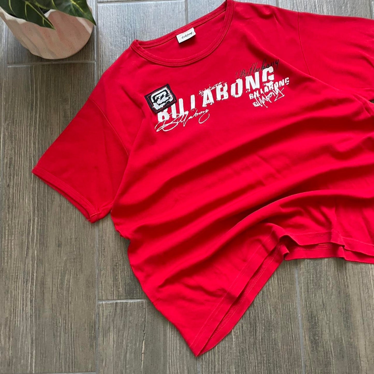 Billabong japanese style vintage tee