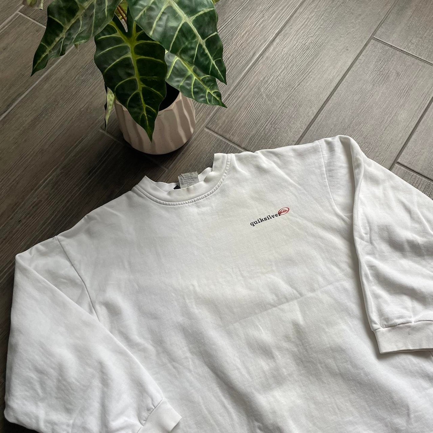 Quiksilver white baggy surf sweatshirt