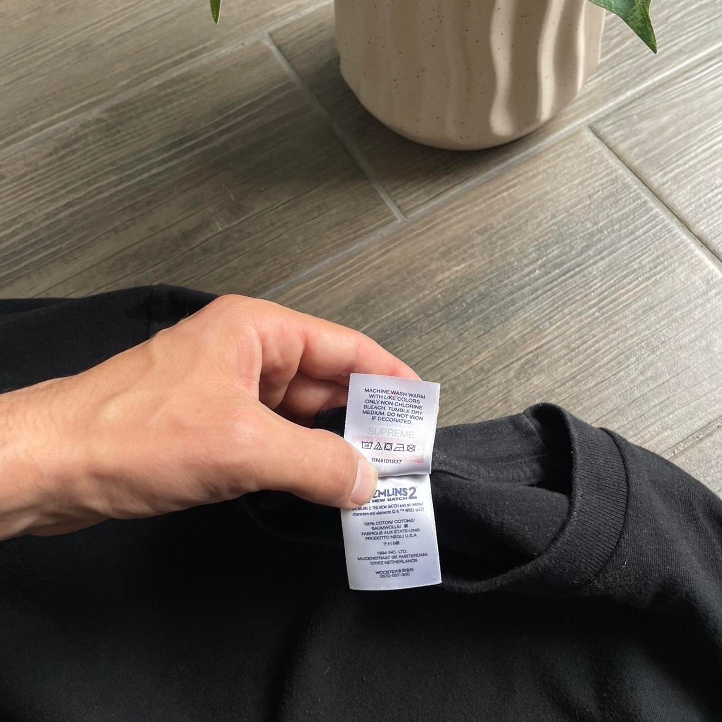 Supreme 100% authentic black tee