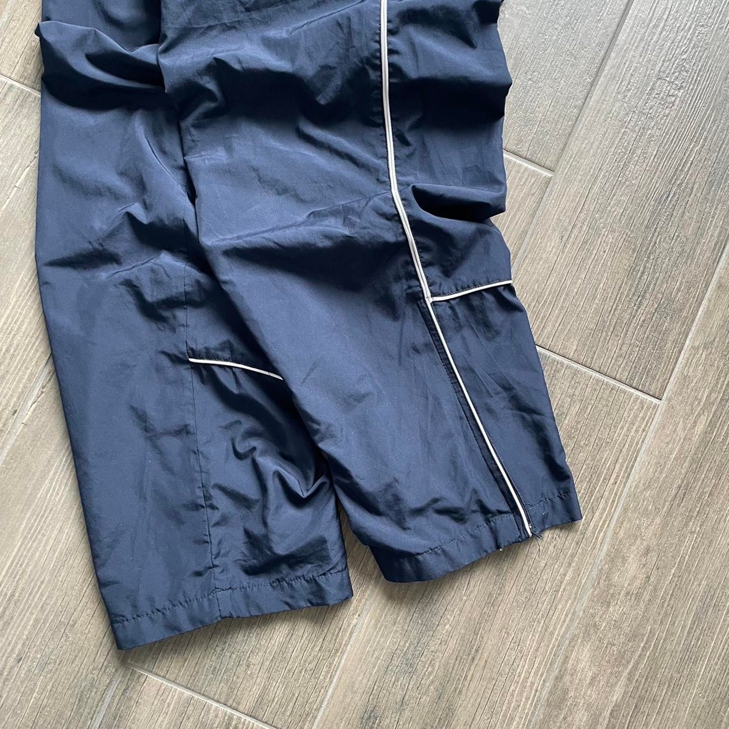 Reebok track baggy nylon y2k drill pants
