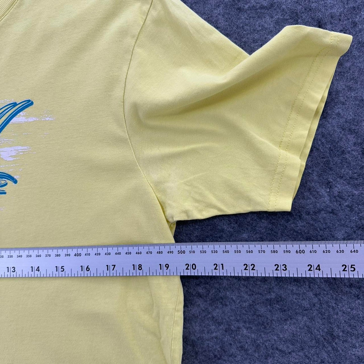Oneill yellow surf tee