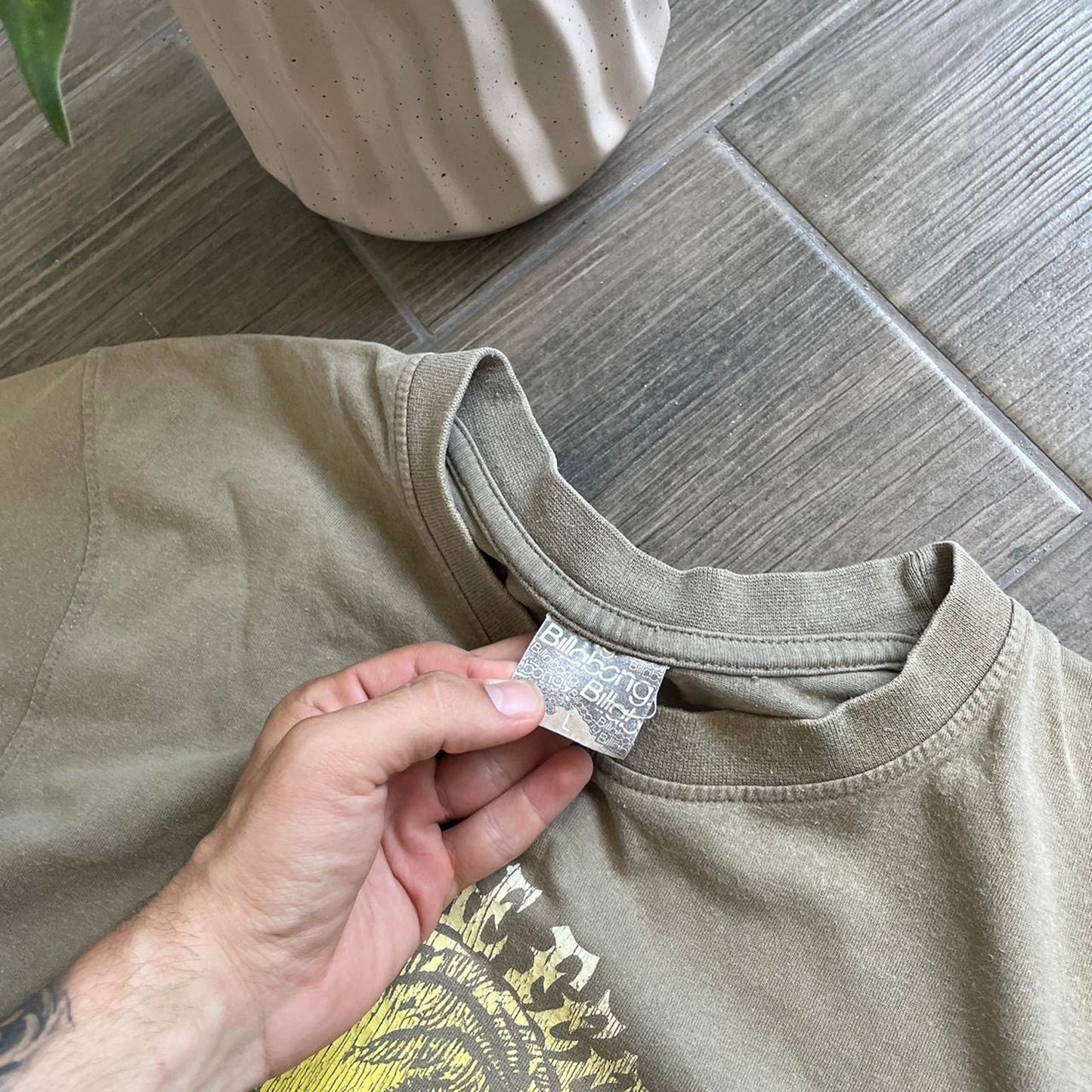 Billabong vintage baggy surf tee