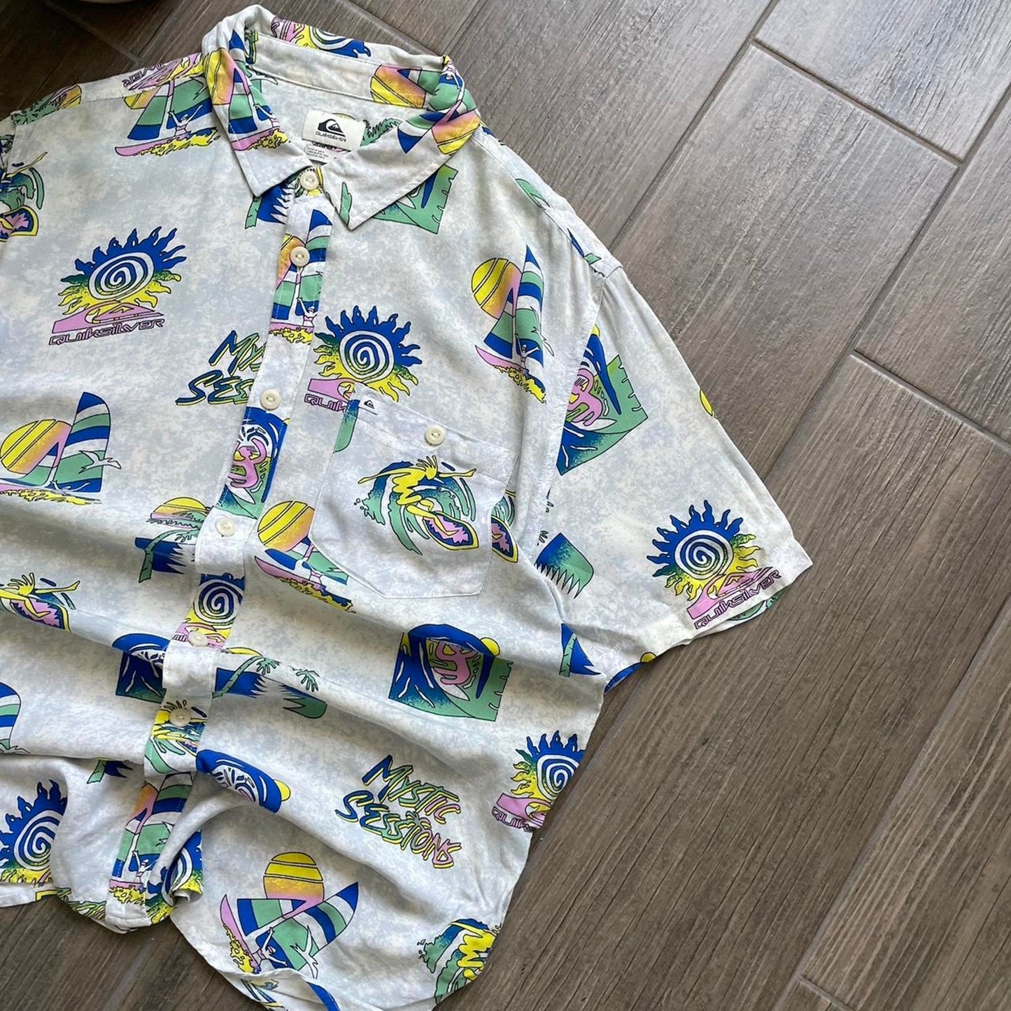 Quiksilver y2k baggy summer surf shirt