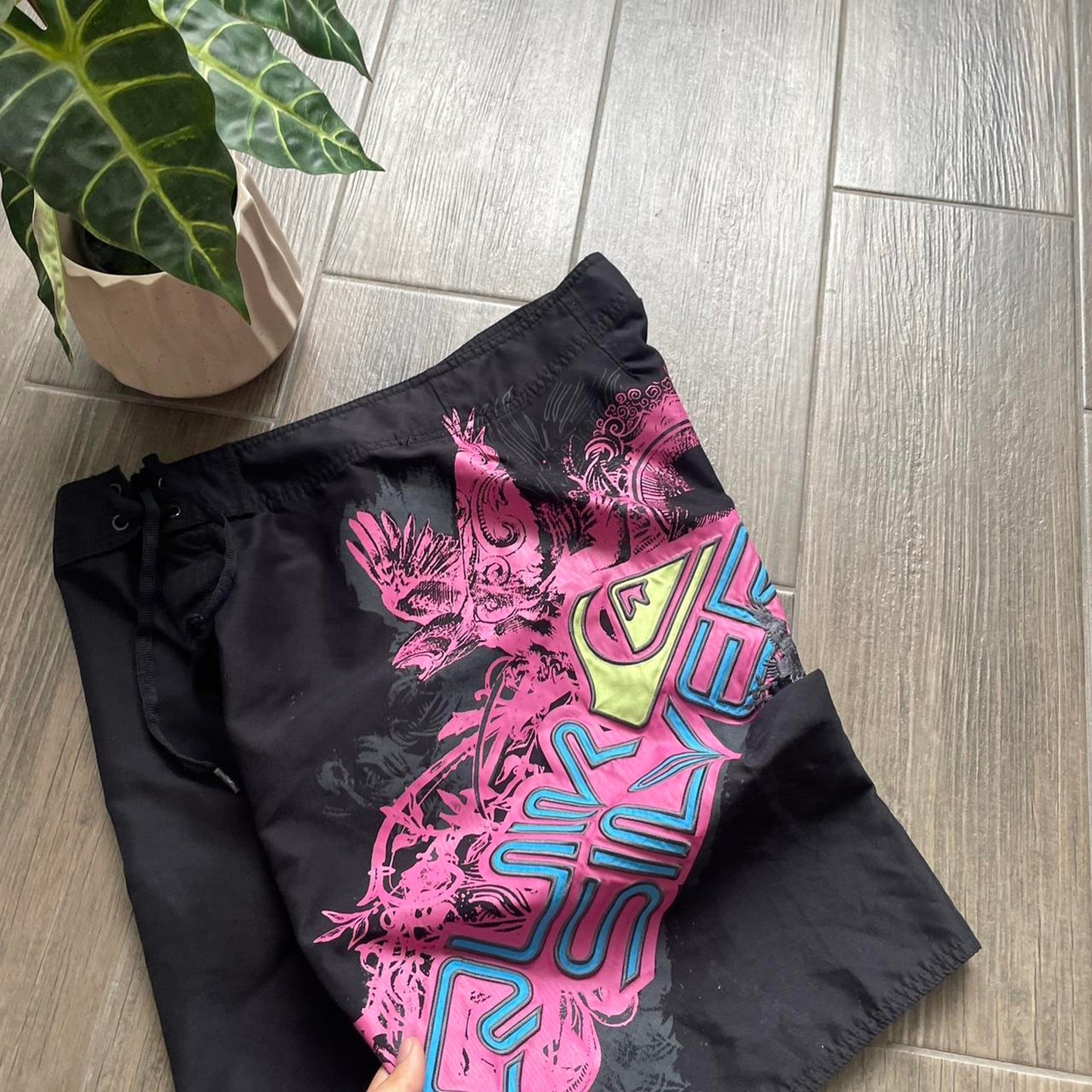 Quiksilver big logo surf y2k shorts