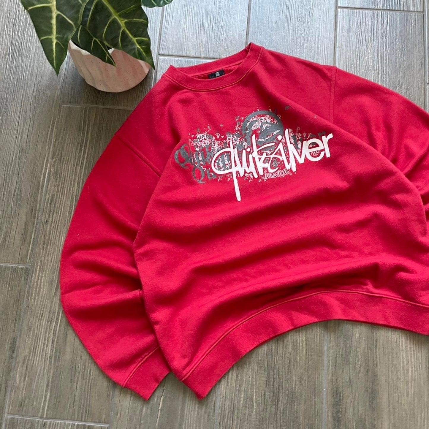 Quiksilver red y2k japan style sweatshirt
