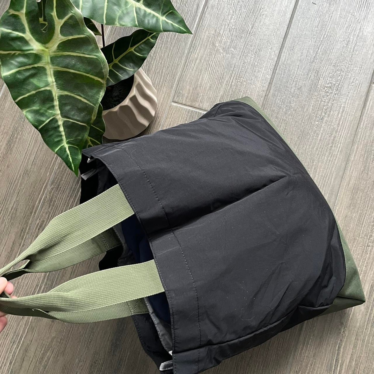 Quiksilver nylon bag