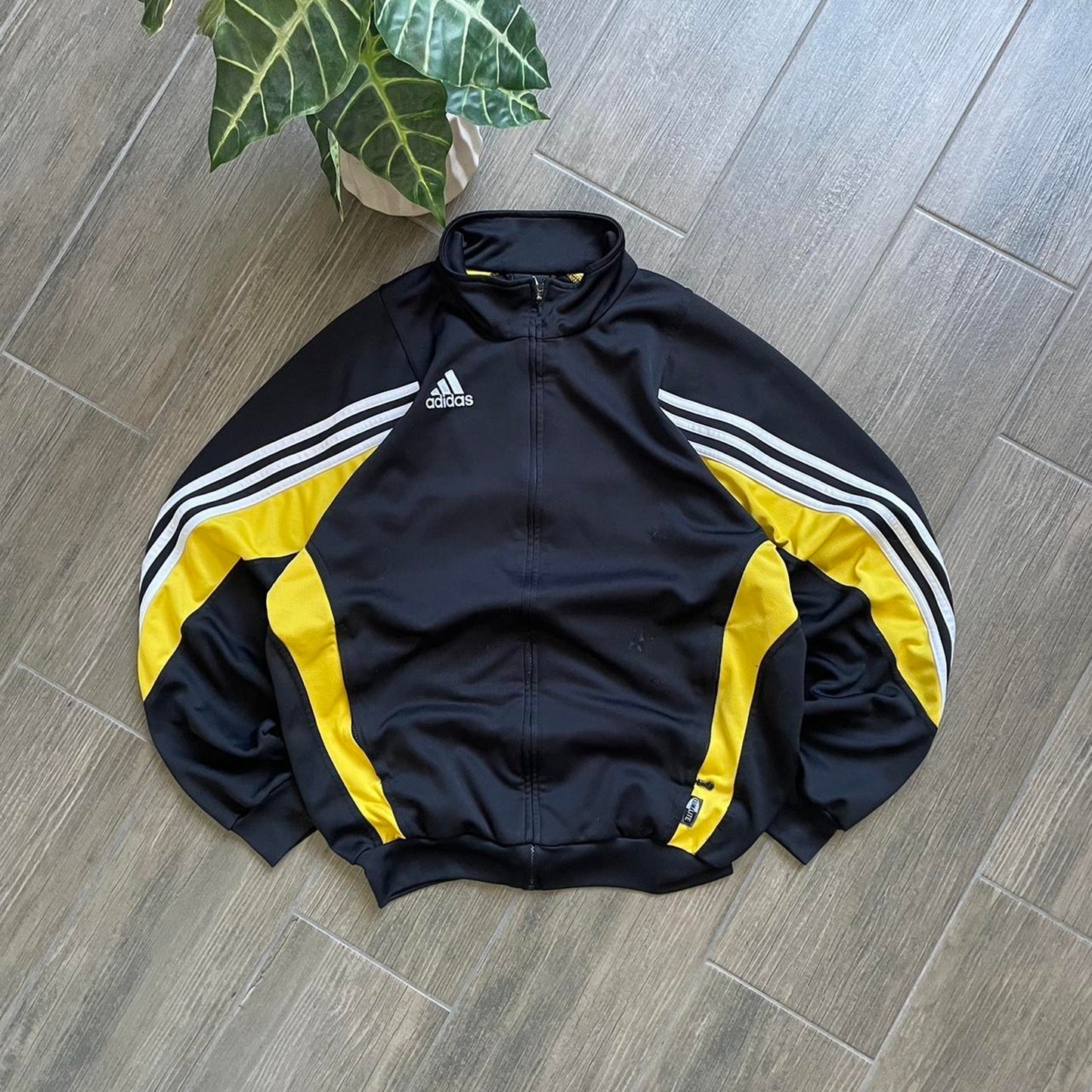 Adidas track top black y2k baggy jumper