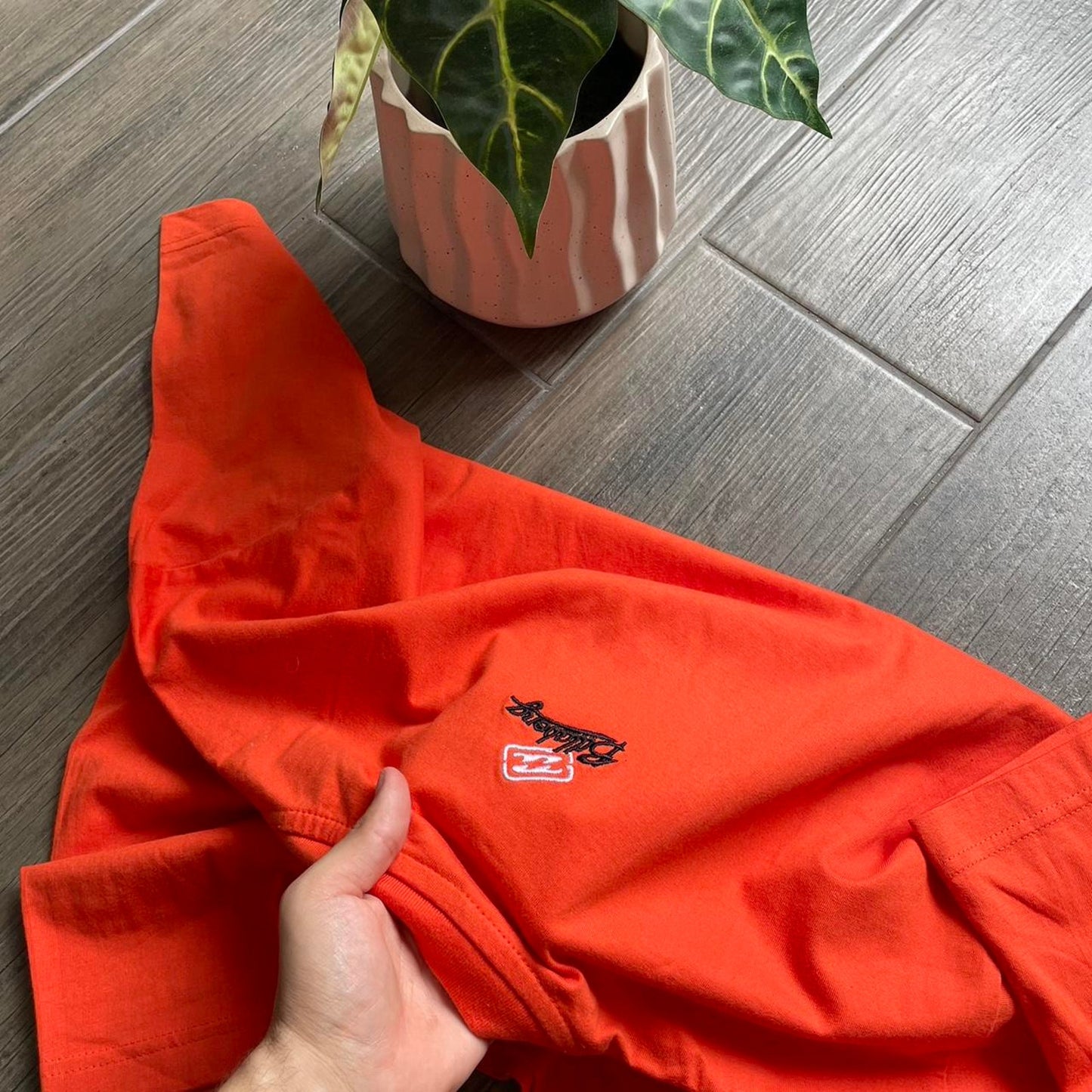 Billabong orange y2k baggy tee