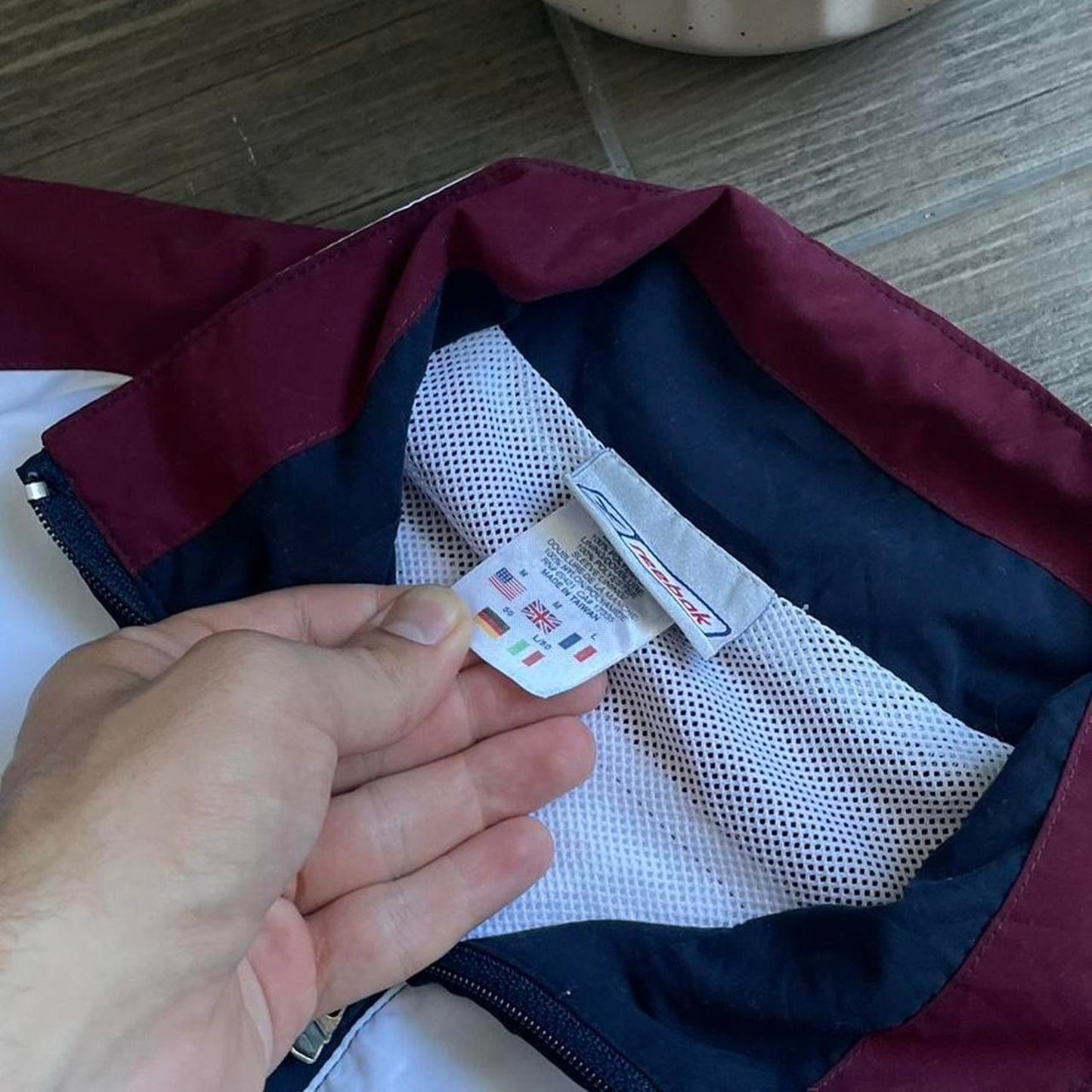Reebok y2k baggy nylon jacket