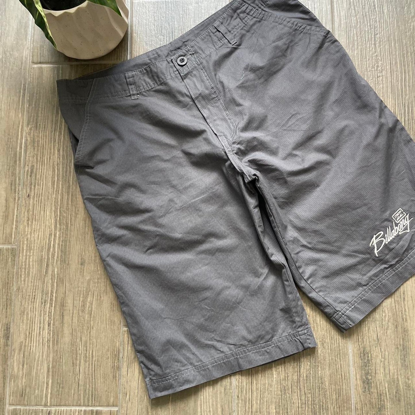 Billabong y2k corduroy surf shorts