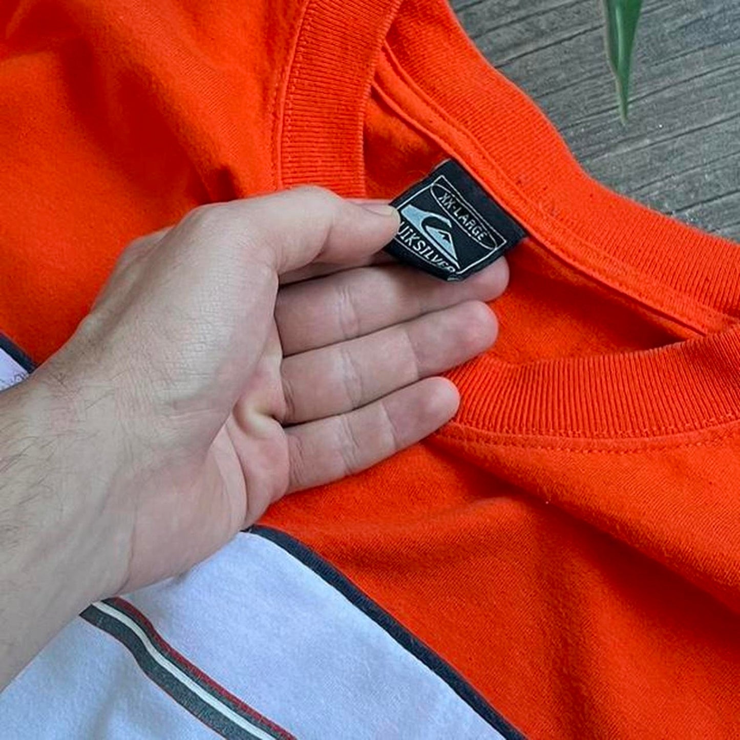 Quiksilver light long sleeve baggy y2k tee