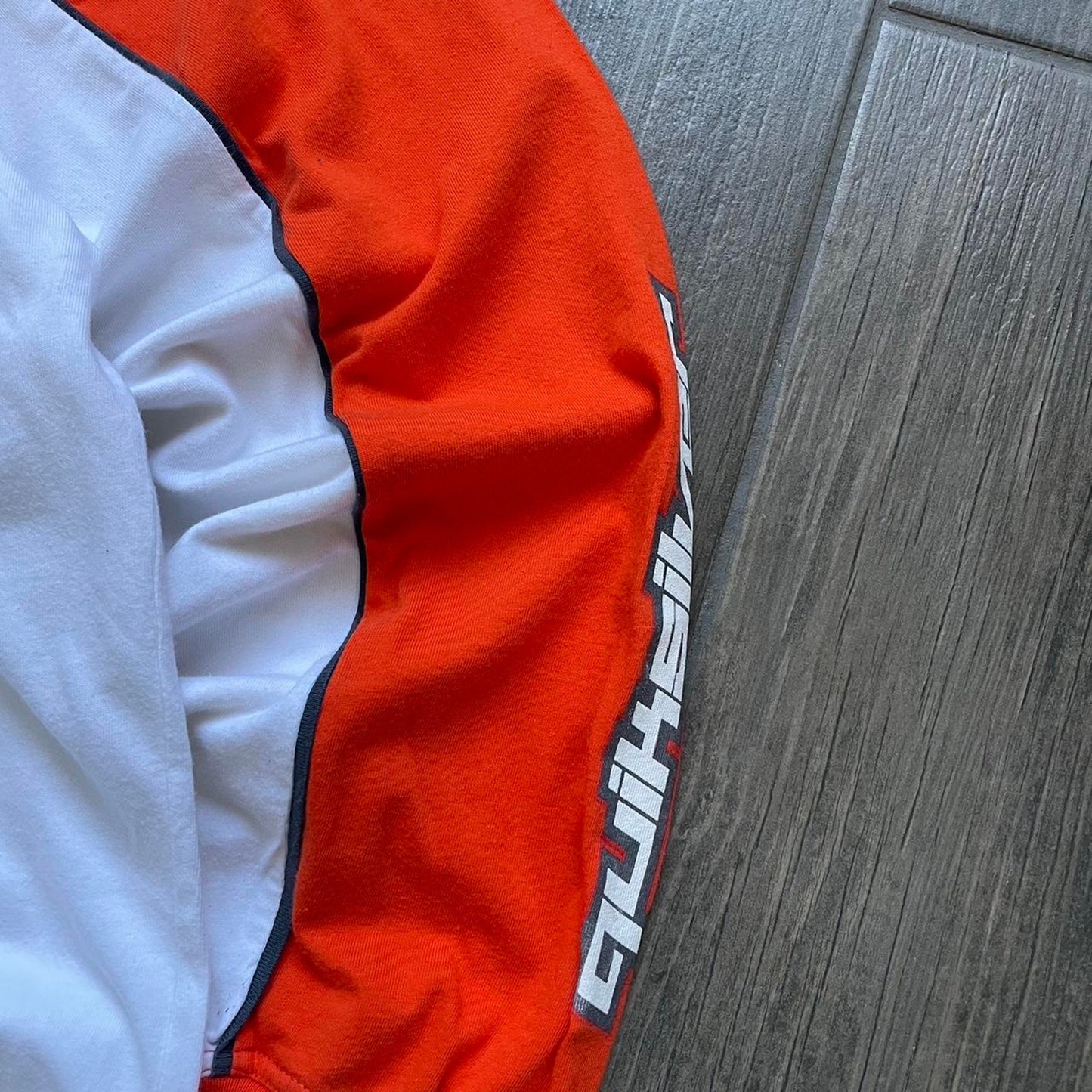 Quiksilver light long sleeve baggy y2k tee