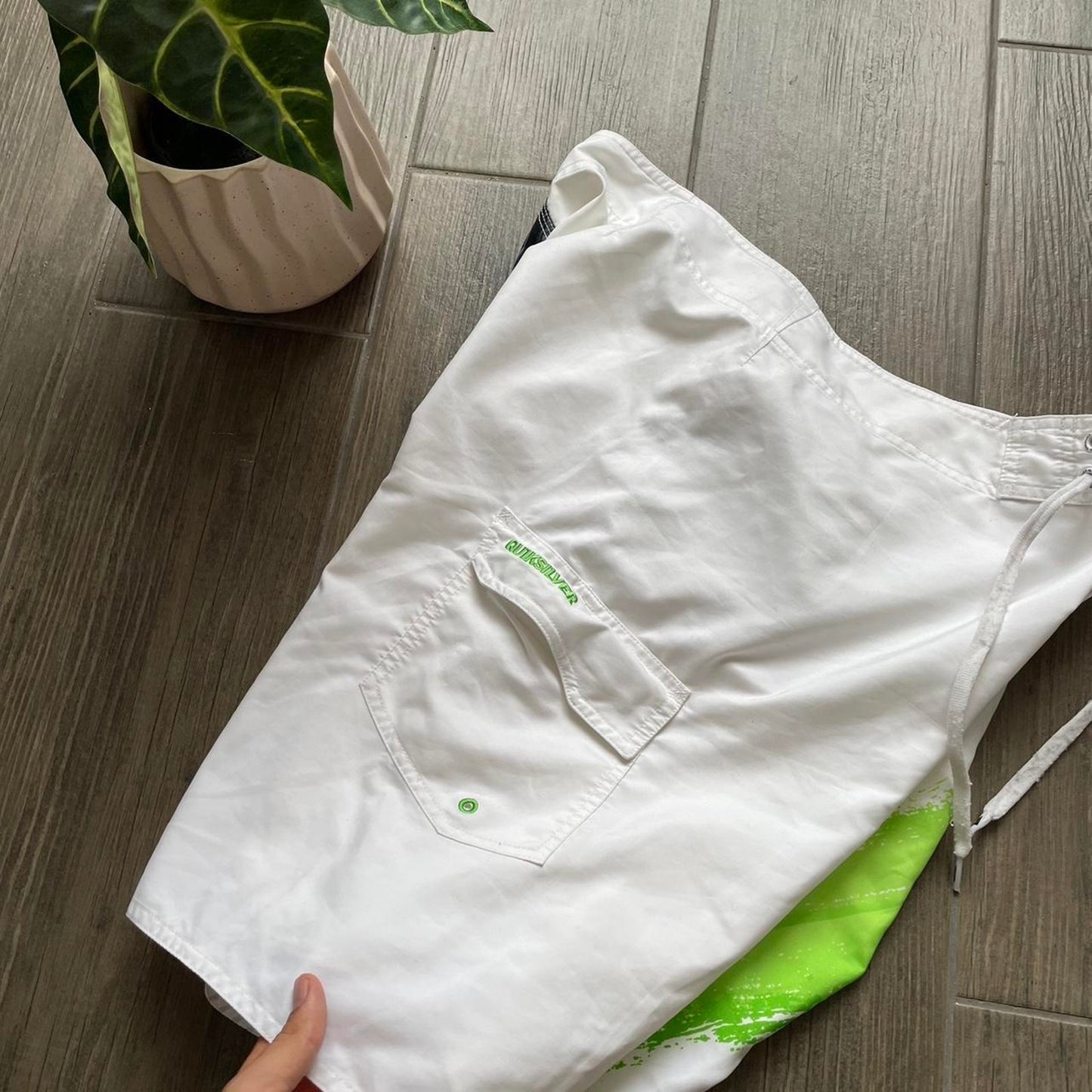 Quiksilver big logo surf y2k shorts