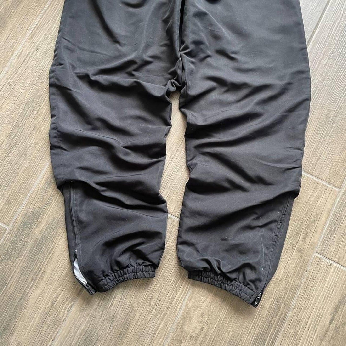 Umbro baggy nylon y2k drill pants