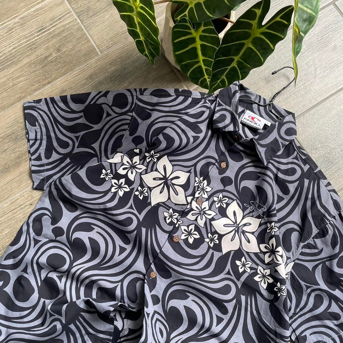 Oneill hawaii y2k summer surf shirt