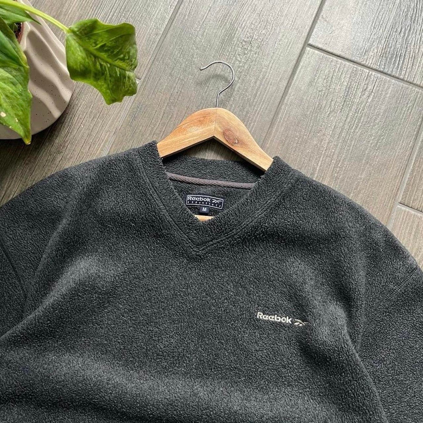 Reebok vintage y2k fleece sweatshirt