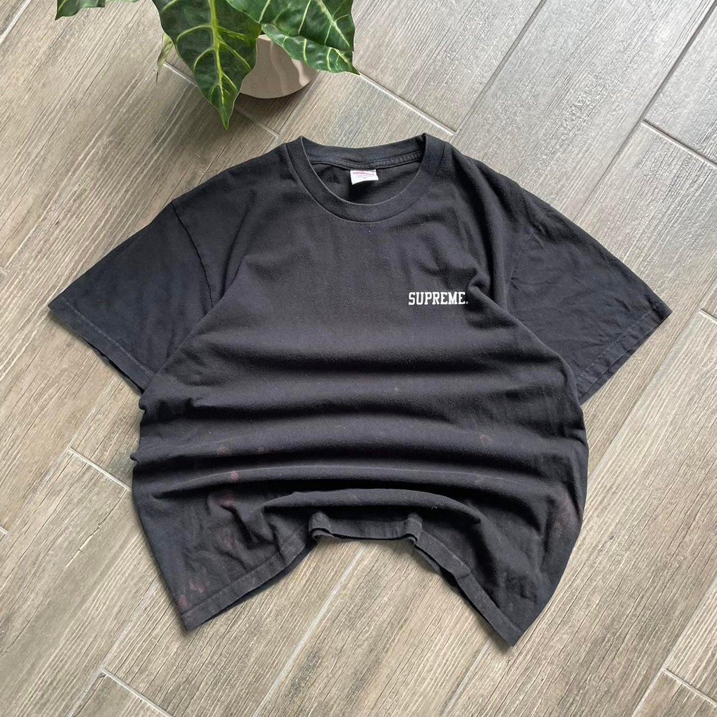 Supreme 100% authentic black tee