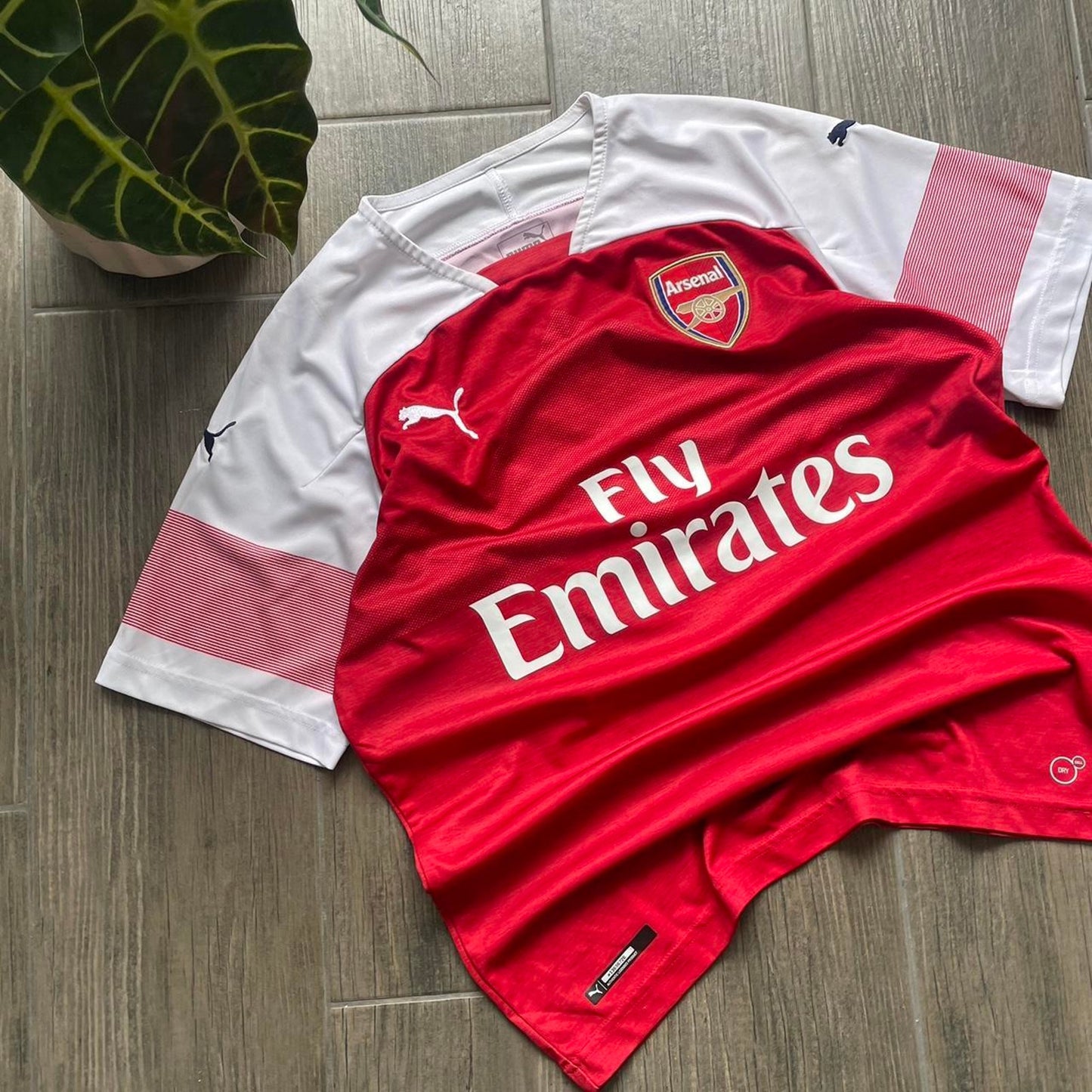 Puma Arsenal jersey Lacazette y2k tee