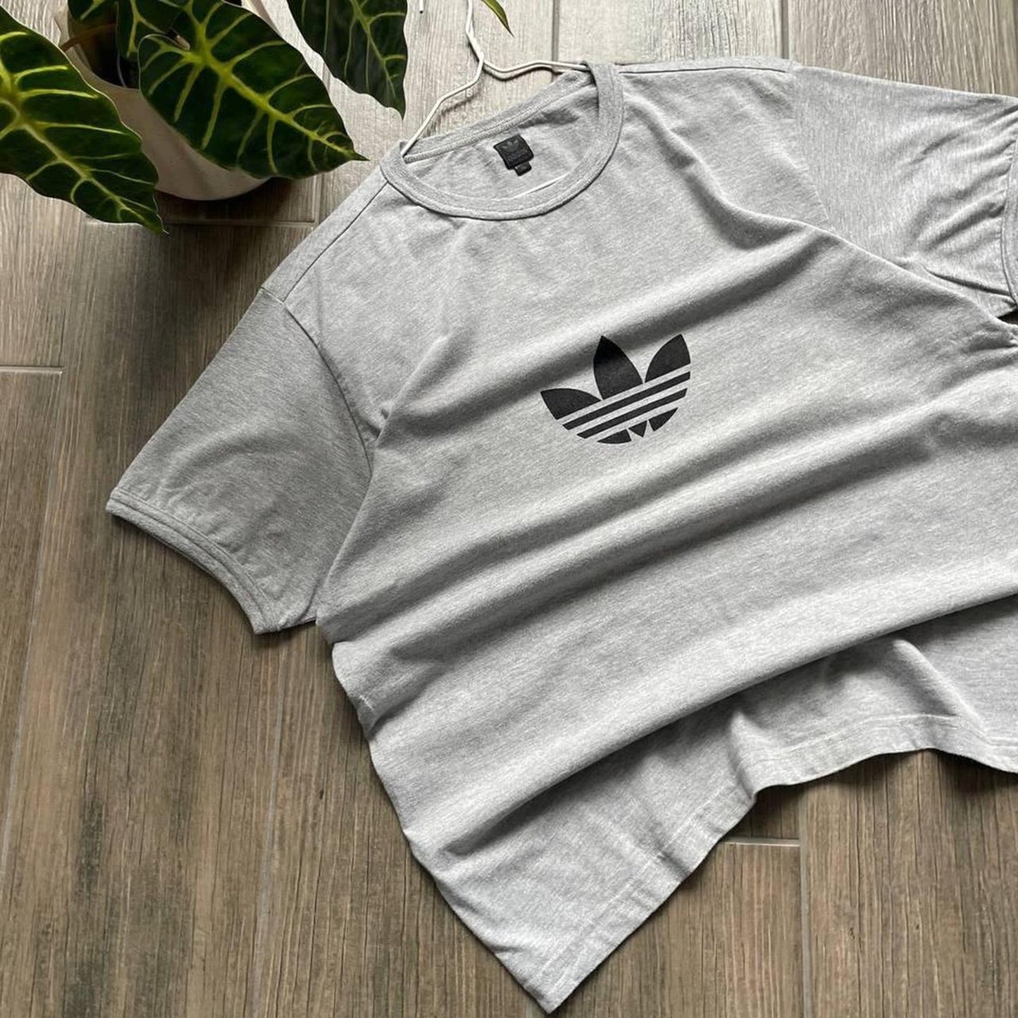 Adidas grey vintage y2k baggy sport tee
