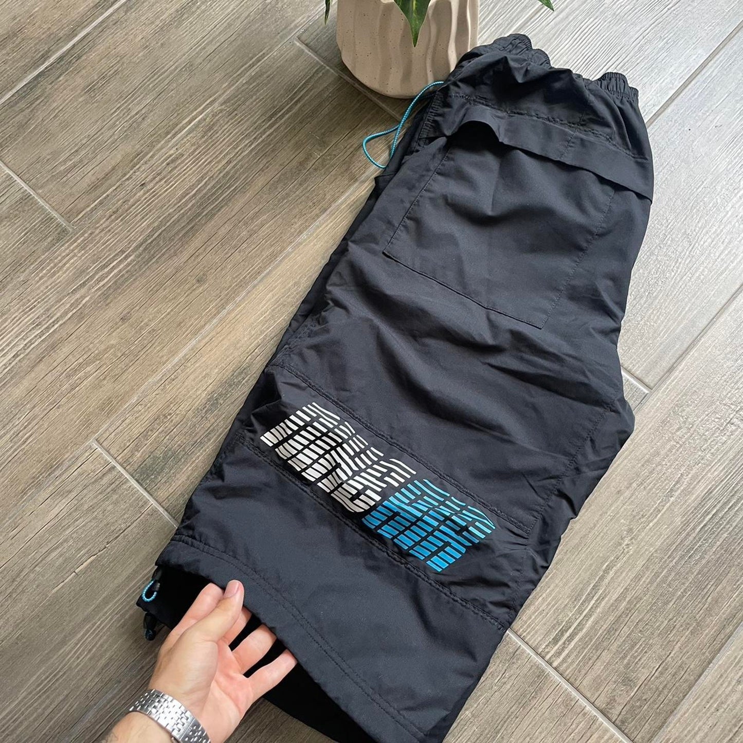 Umbro nylon black vintage shorts