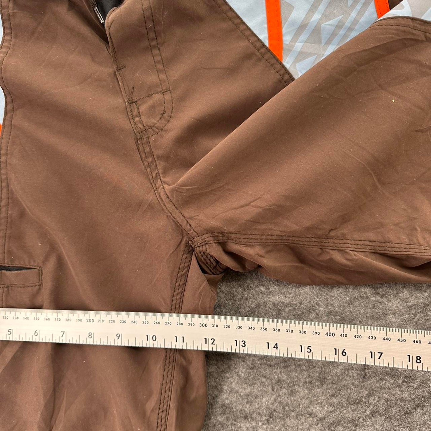 Y2k brown and orange board
