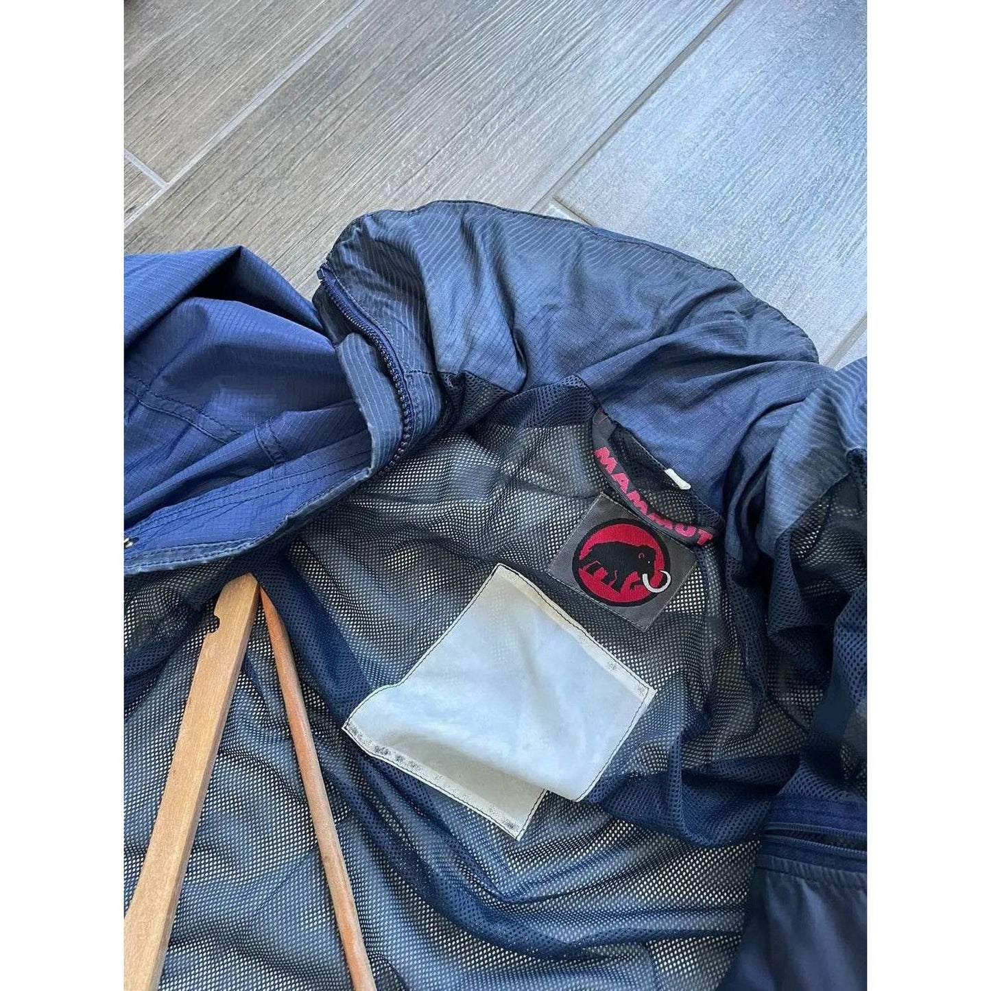 Vintage Mammut Gore Tex Outdoorlife raincoat ski Jacket