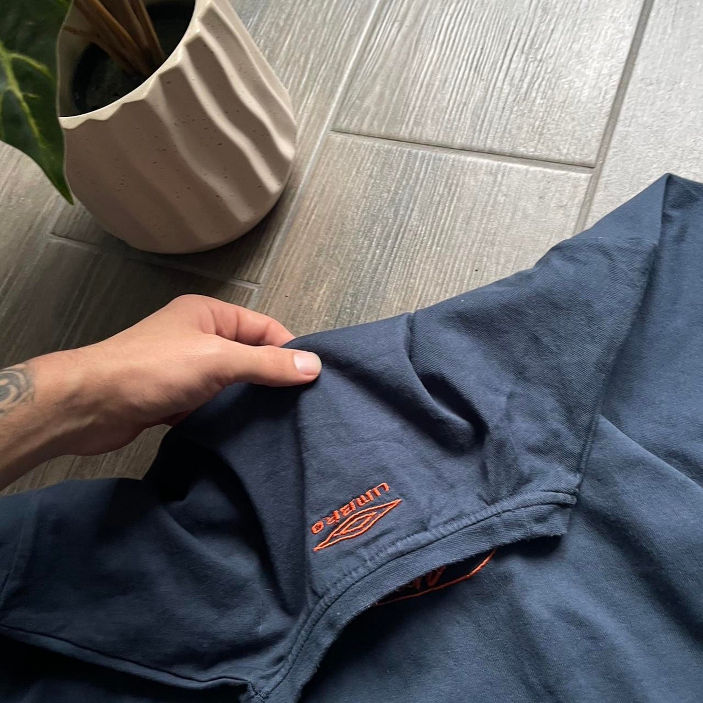 Umbro y2k navy sport style M tee