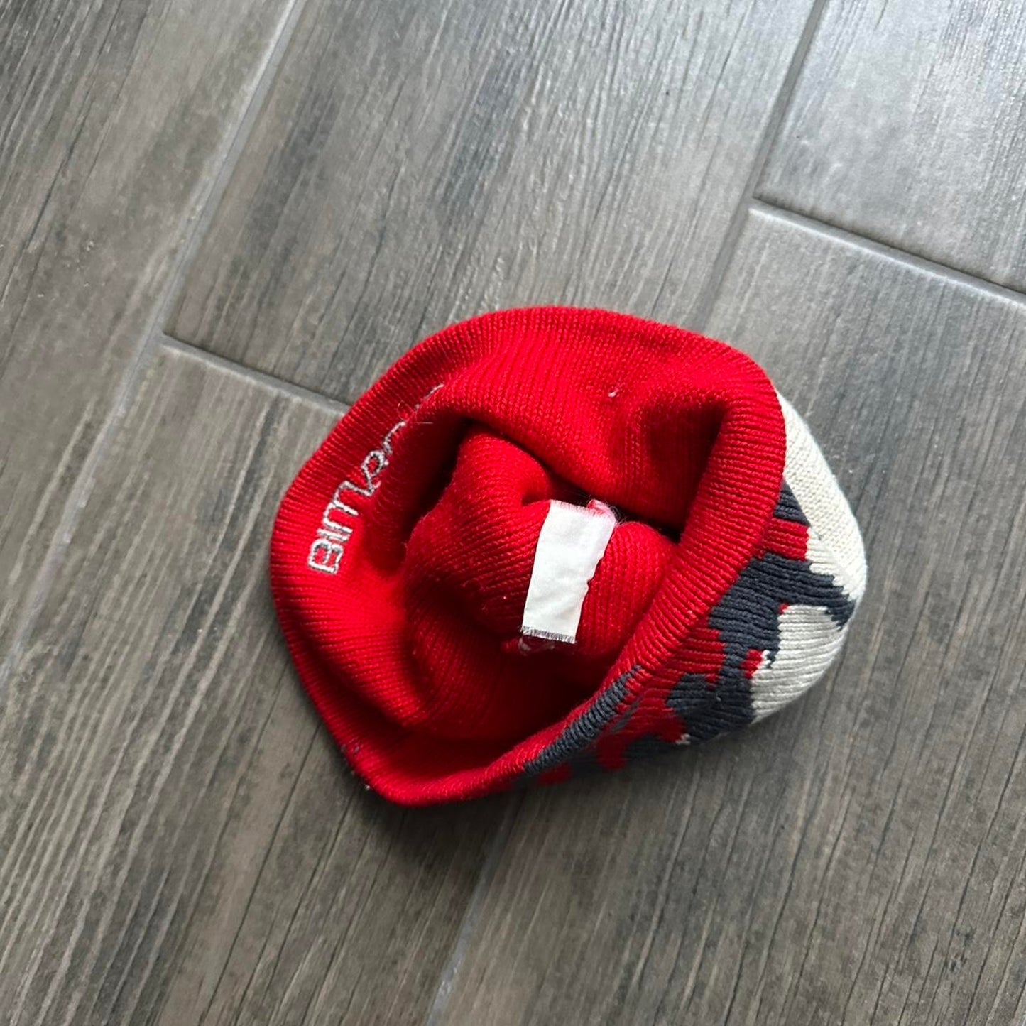 Billabong beige red winter beanie