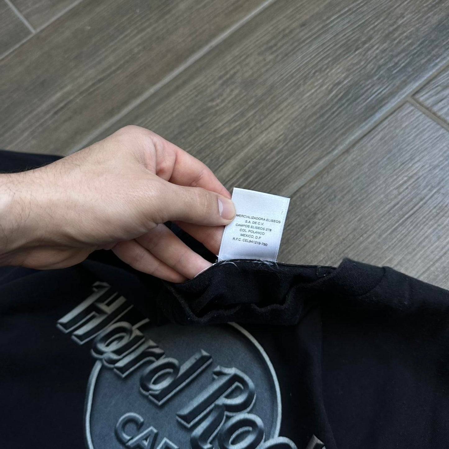 Hard Rock Cafe black Cancun tee
