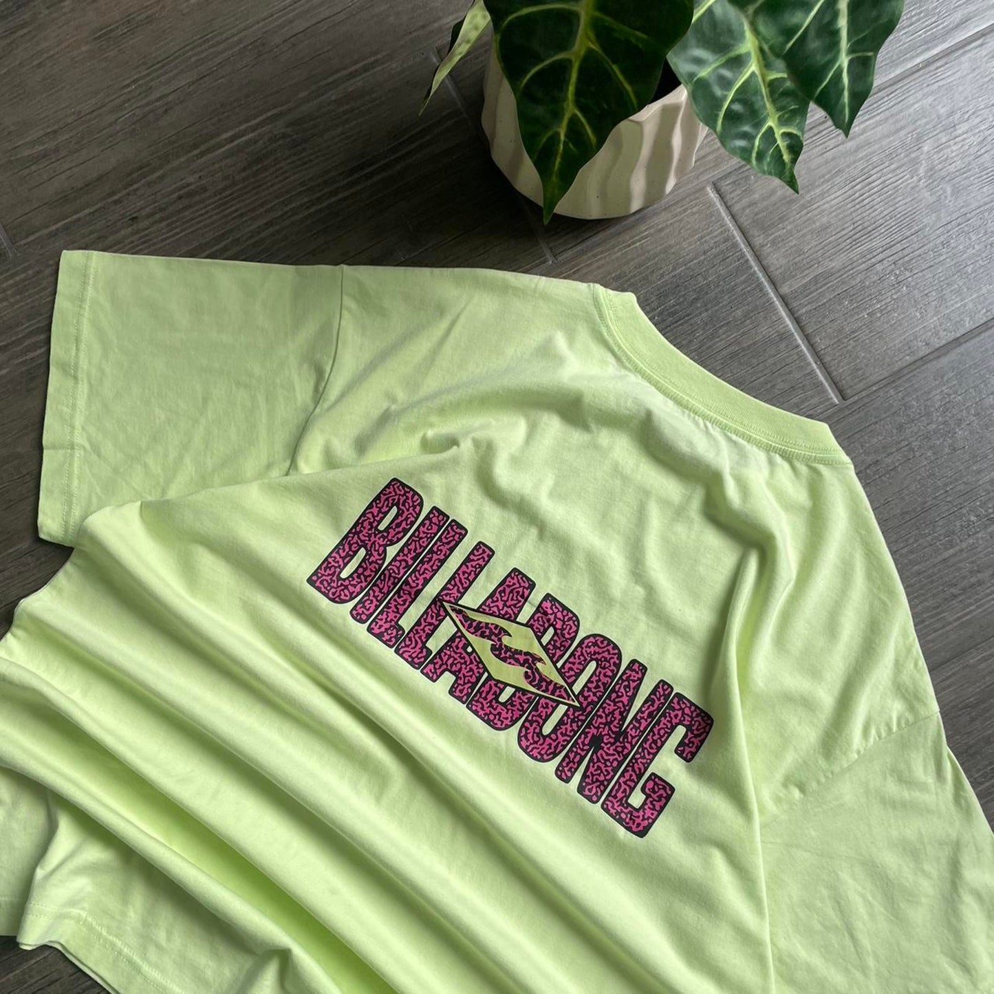 Billabong vintage baggy y2k tee