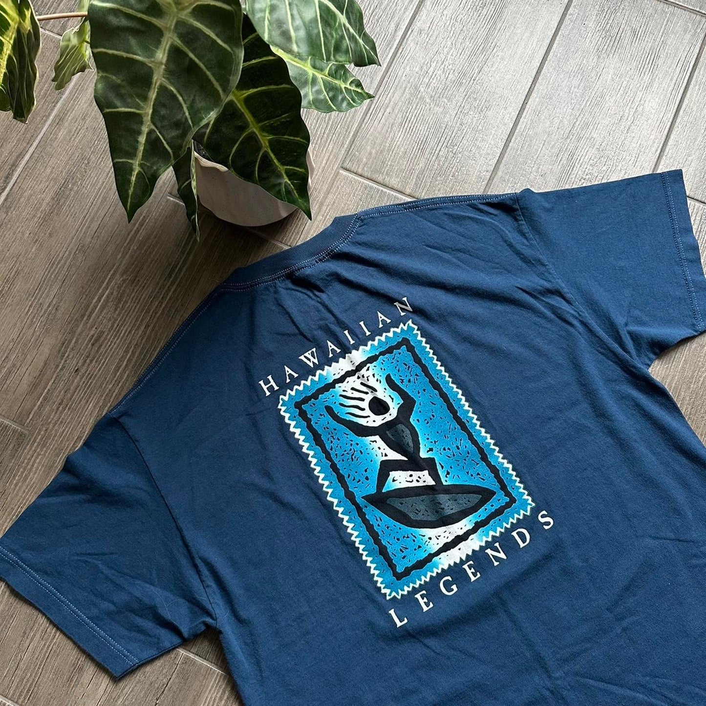 Vintage baggy surf-wear y2k XL tee