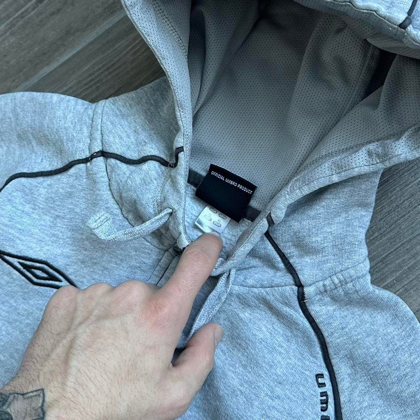 Umbro zip up baggy y2k