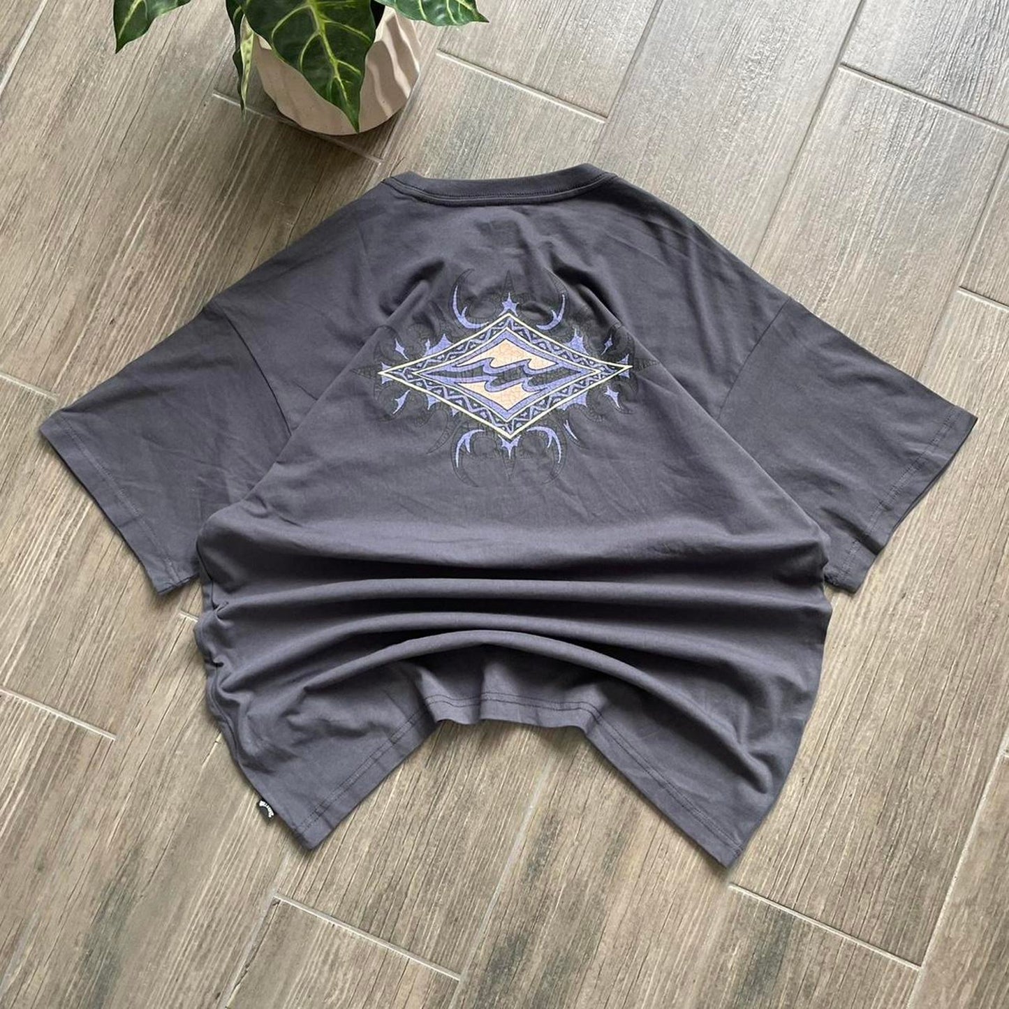 Billabong grey baggy surf y2k tee