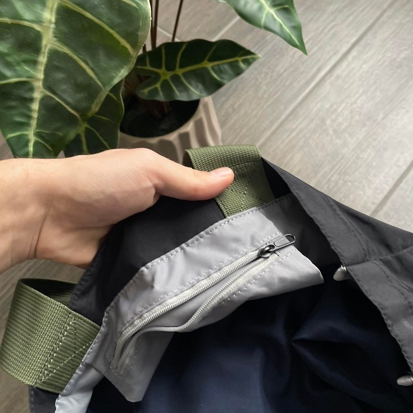 Quiksilver nylon bag