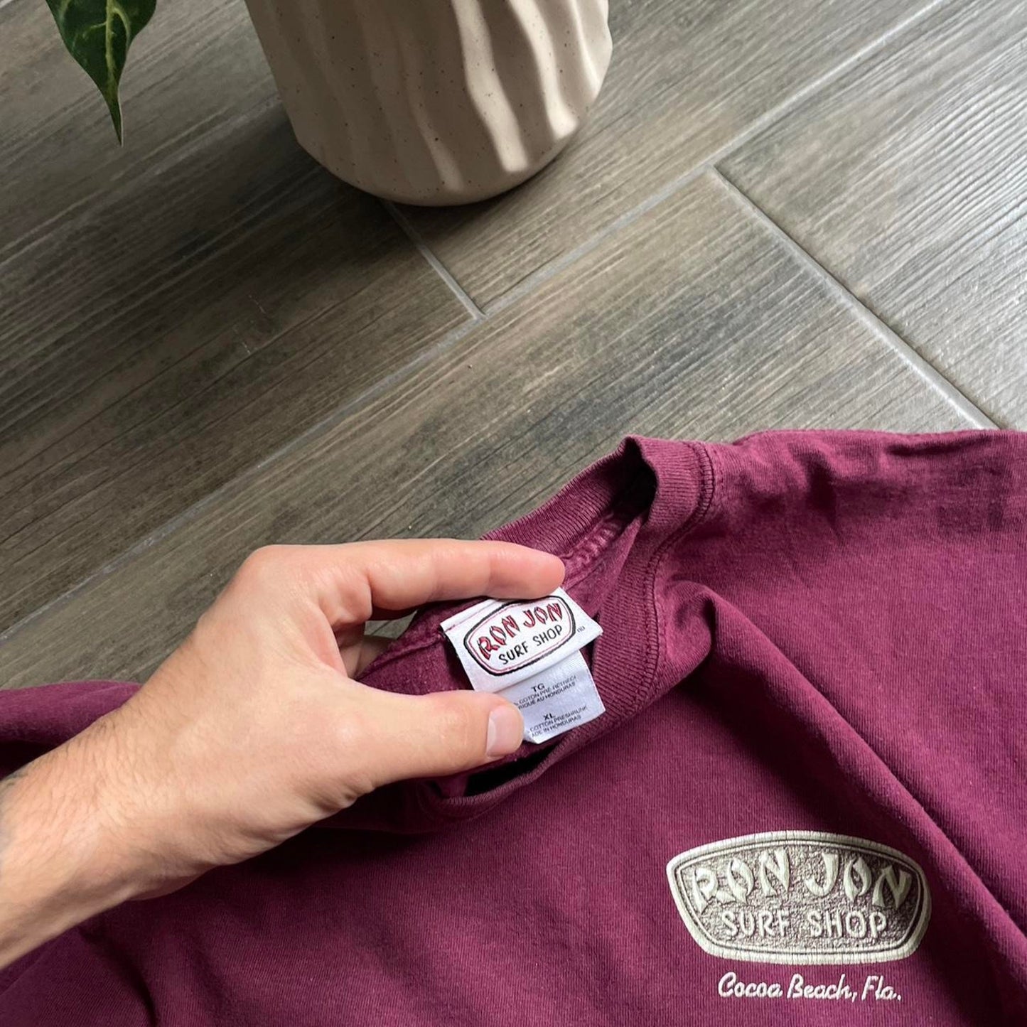 Ron Jon surf wear y2k vintage baggy XL tee