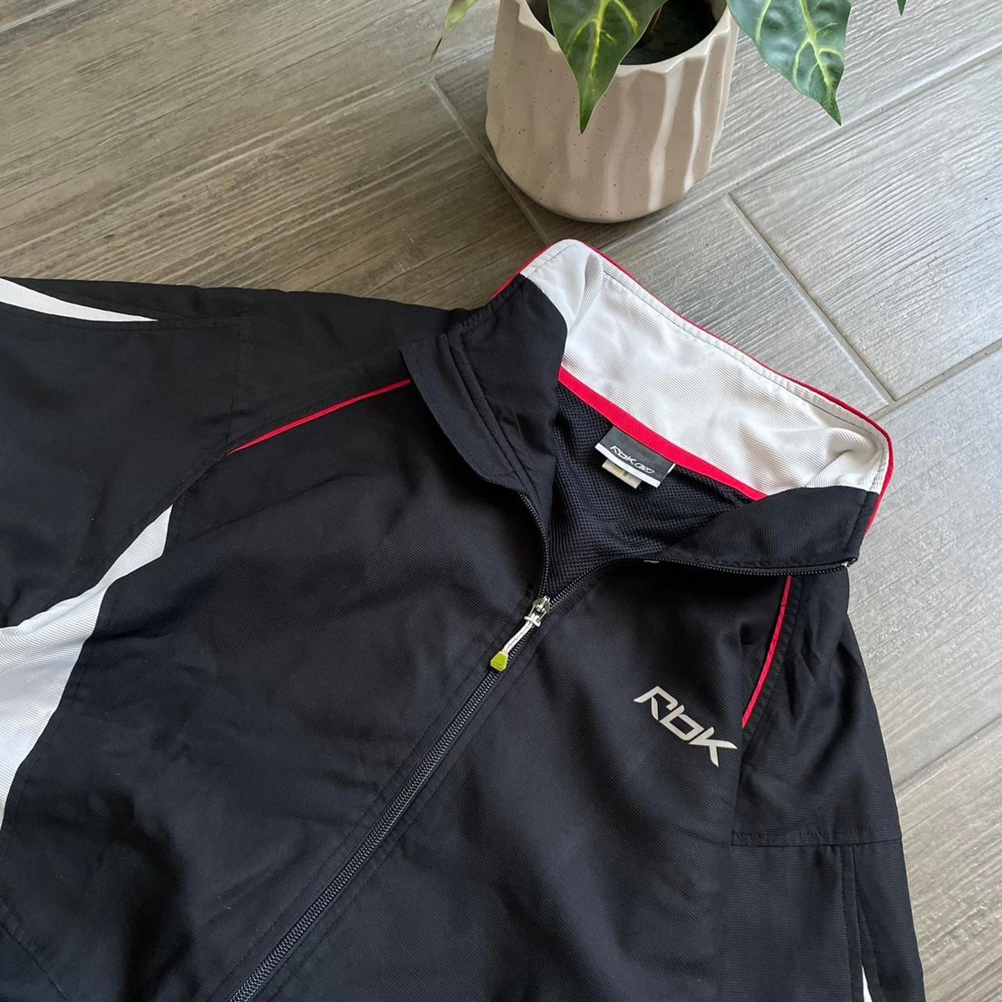 Reebok baggy nylon y2k jacket