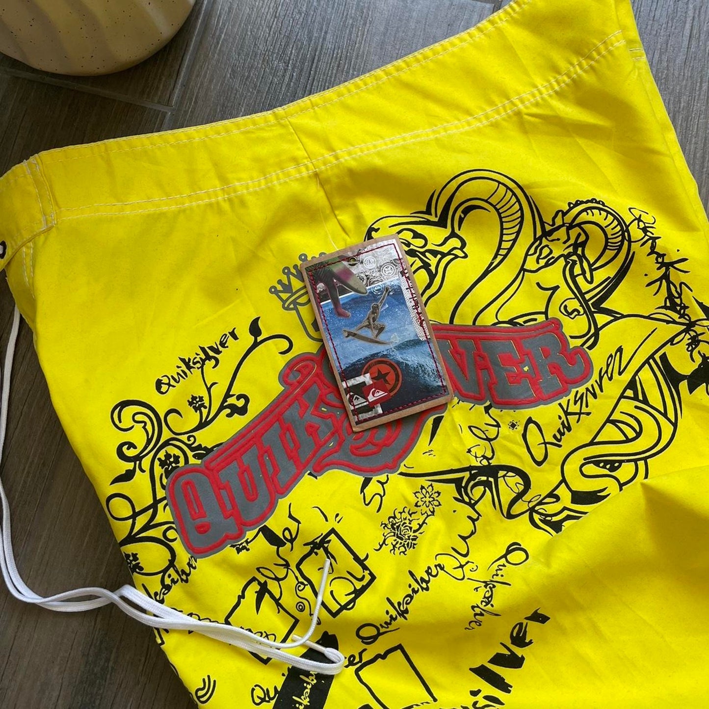Quiksilver y2k board shorts
