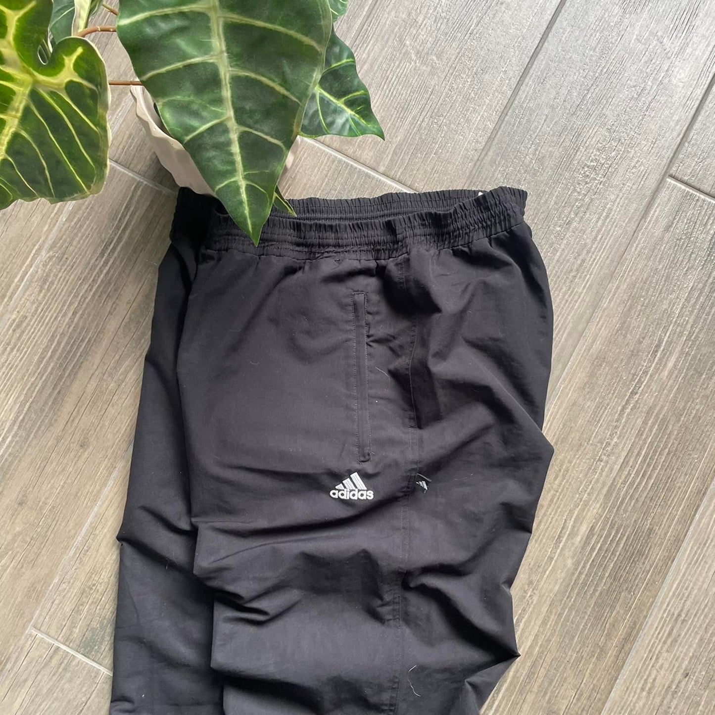 Adidas track baggy nylon y2k drill pants