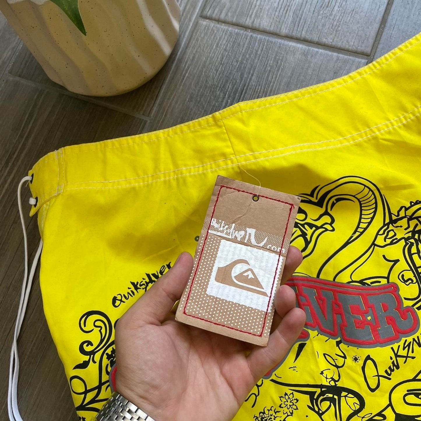Quiksilver y2k board shorts