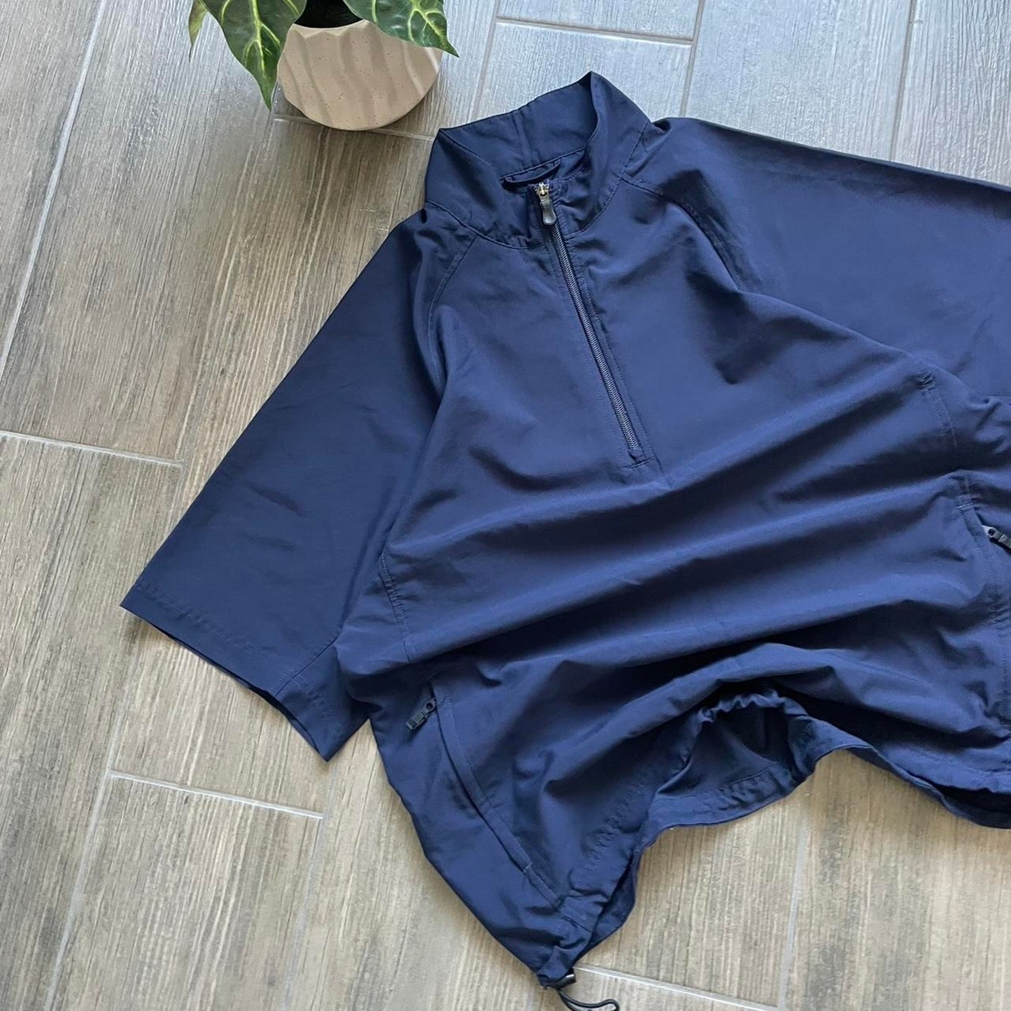 Adidas nylon vintage baggy y2k tee