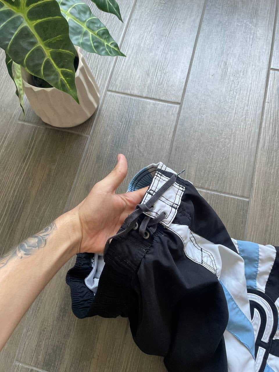 Billabong big logo surf y2k shorts