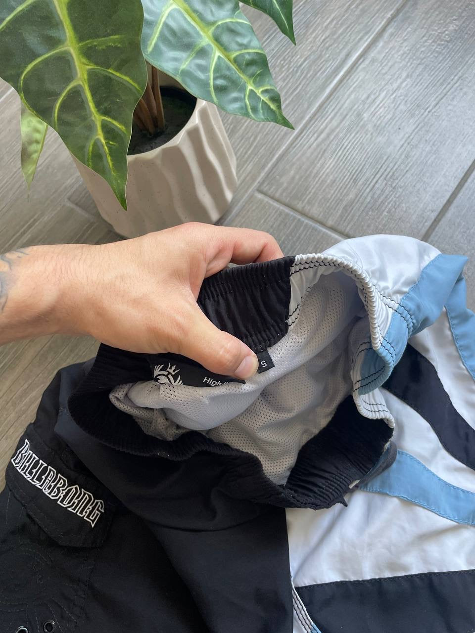 Billabong big logo surf y2k shorts