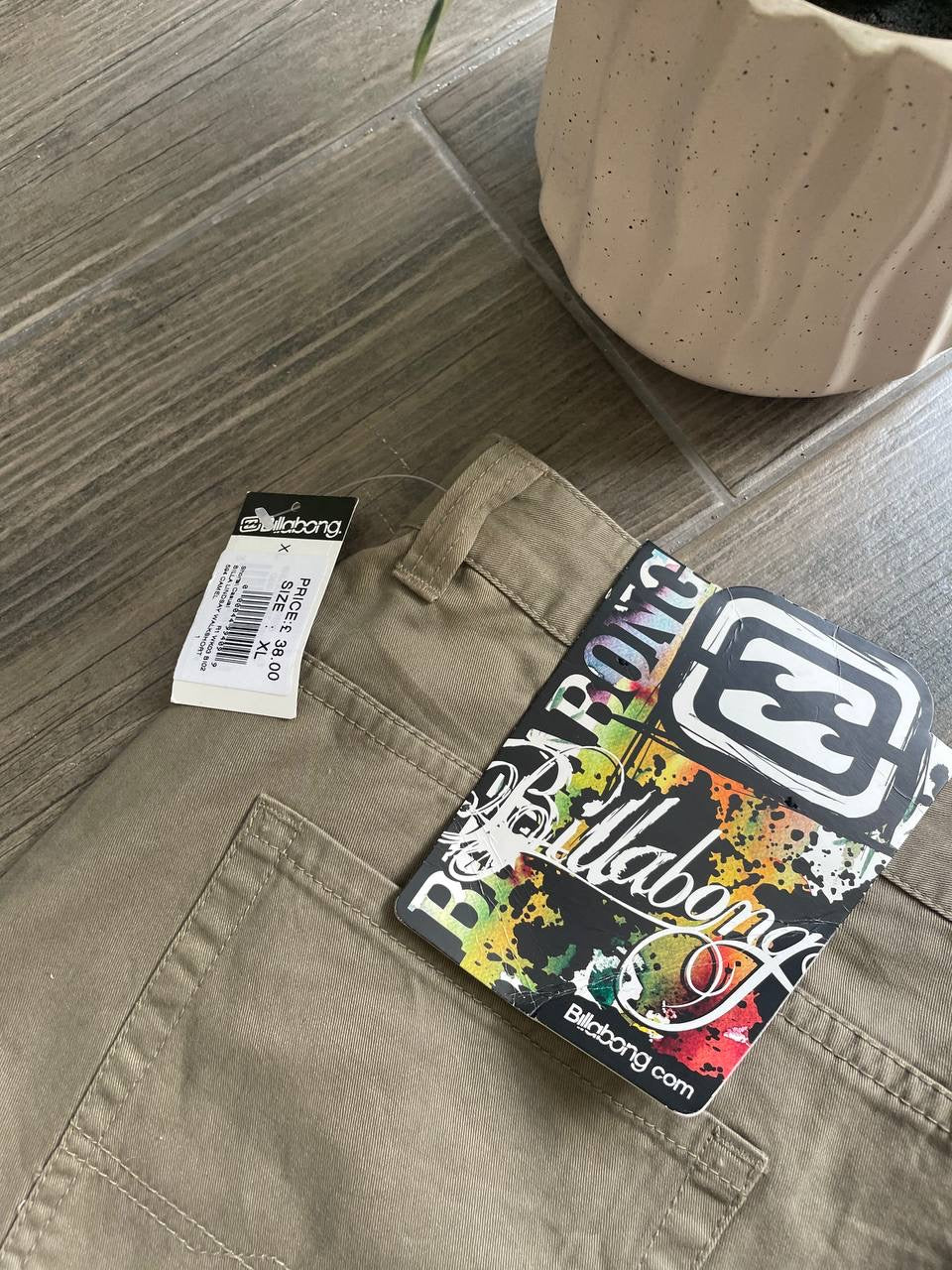 Billabong y2k brown shorts