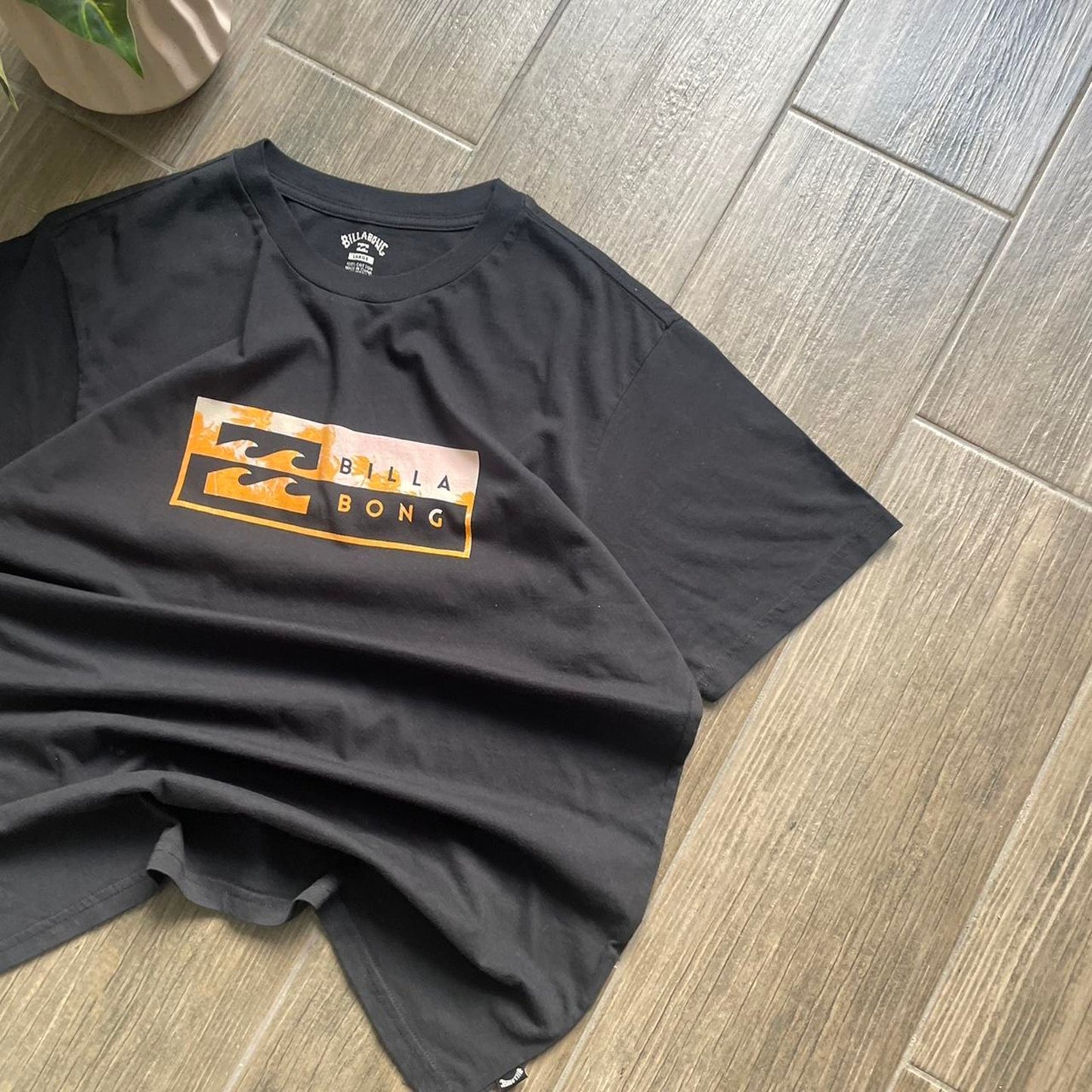 Billabong baggy y2k black tee