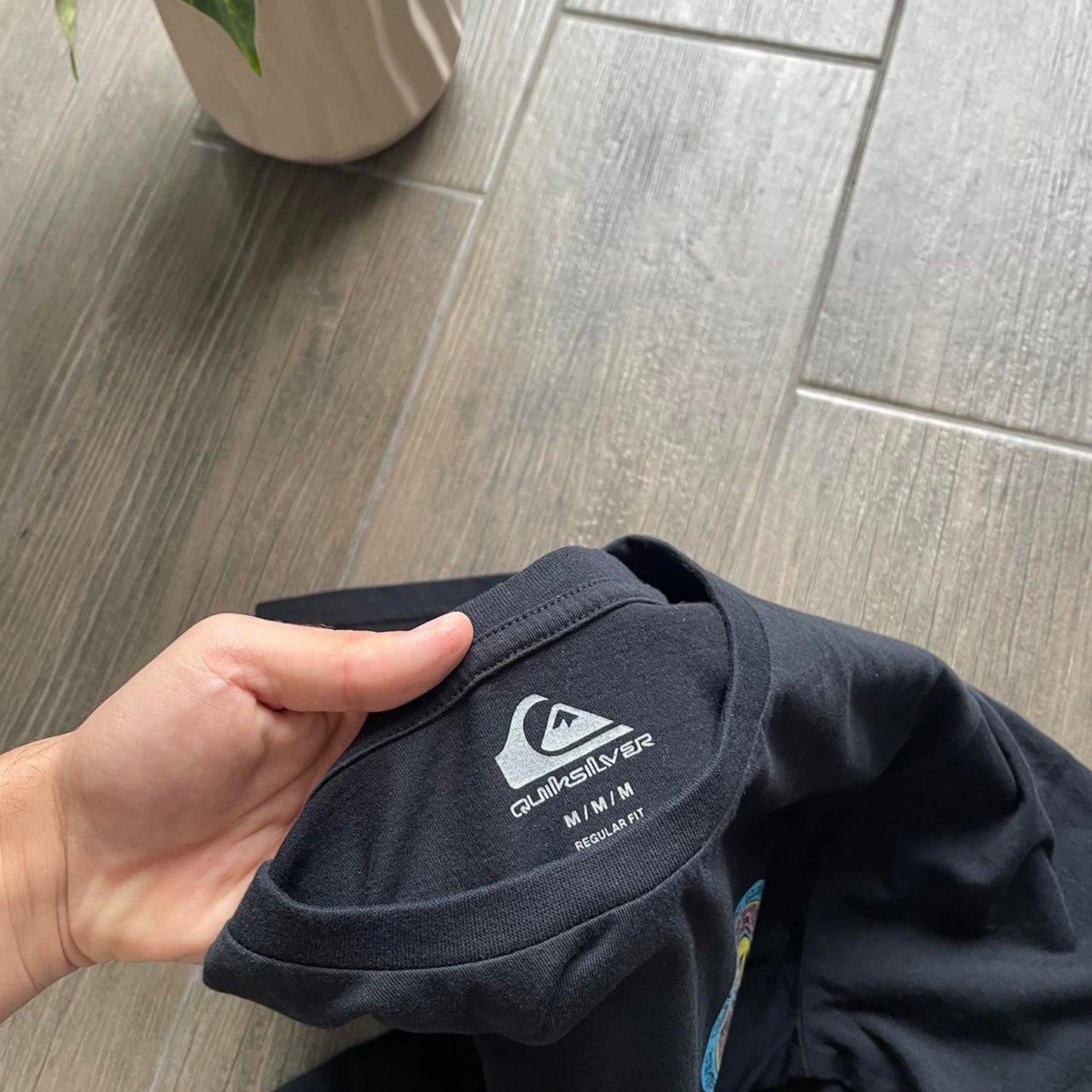 Quiksilver black big logo surf cotton t-shirt M