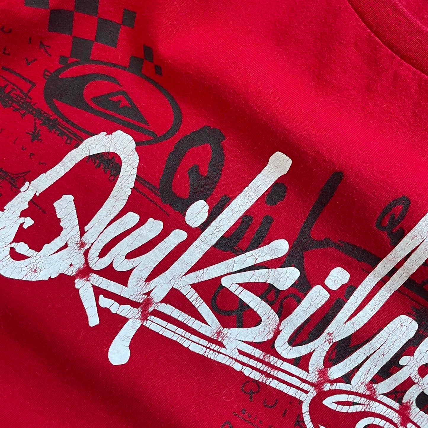Quiksilver y2k big logo surf vintage tee