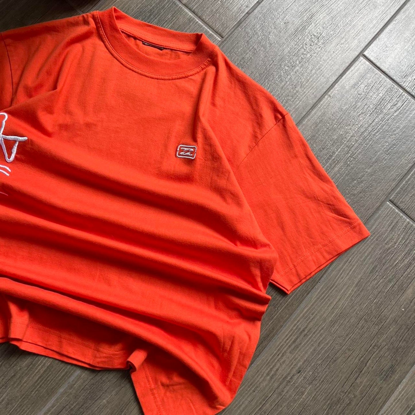 Billabong orange y2k baggy tee